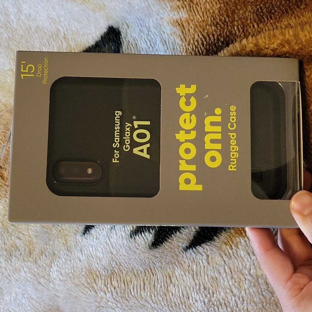 Protect onn rugged case for samsung galaxy A01